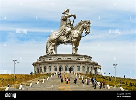 estatua gengis khan|Chinggis Khaan Statue Complex: What to Visit & How to Reach